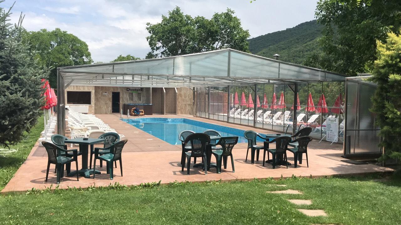 Hotel Divetsite Сливен Экстерьер фото